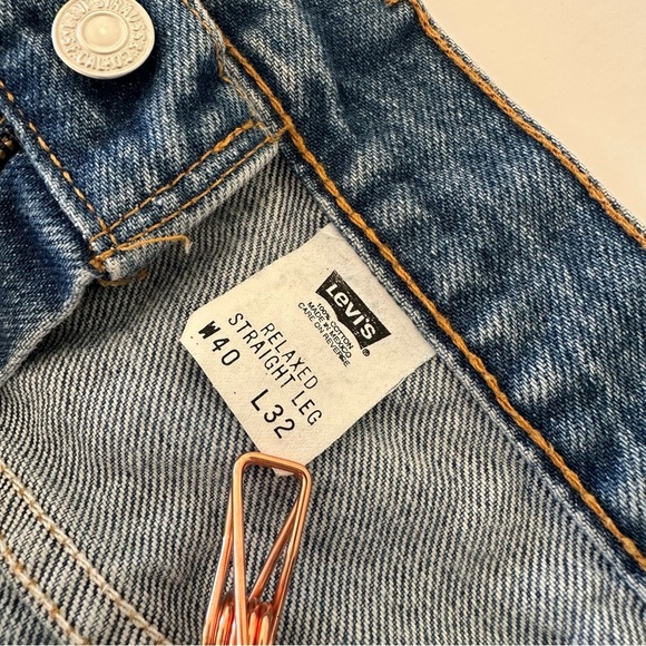 Vintage Levi’s Relaxed Straight Leg Jeans Men 38 Labeled 40 - Picture 10 of 13